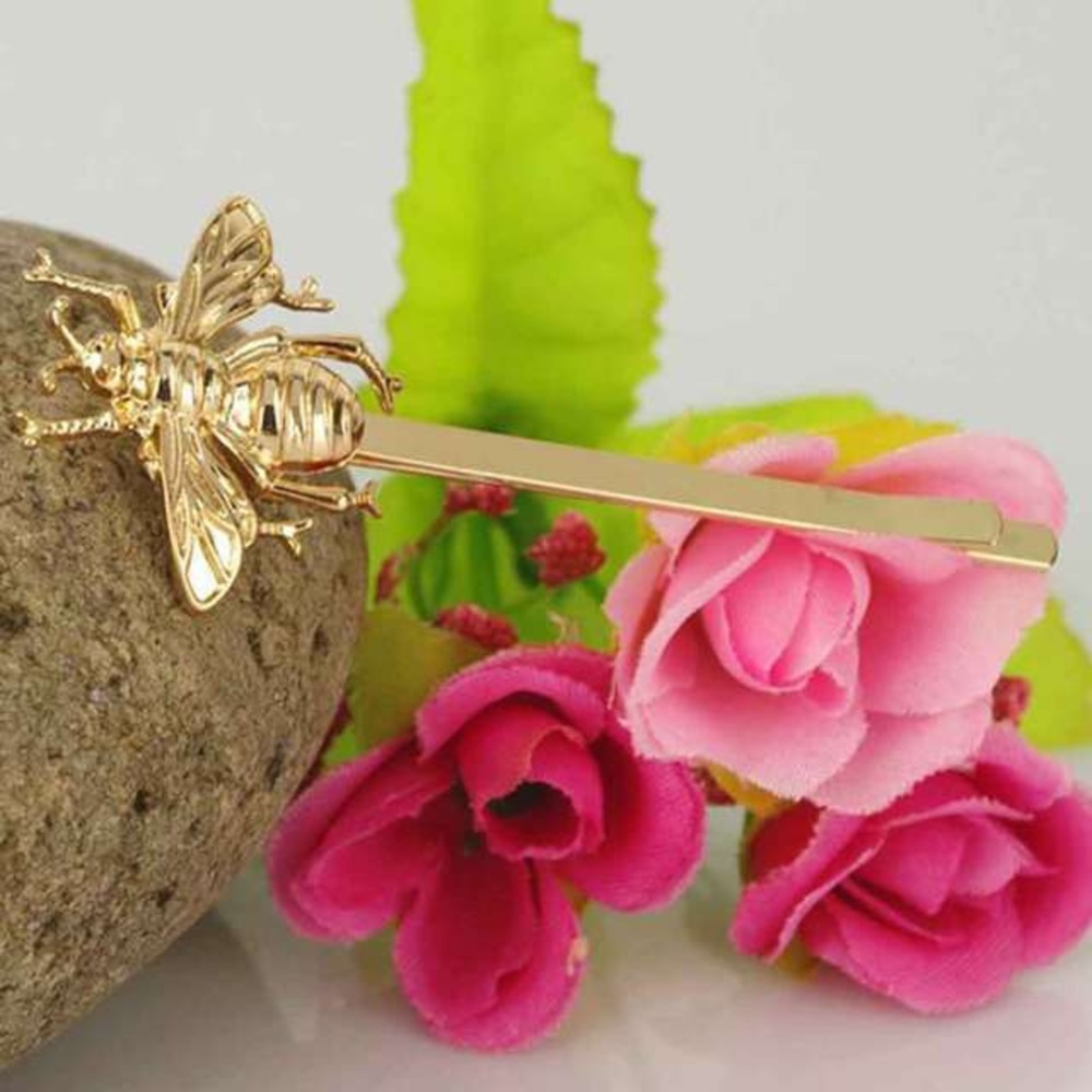 Set of 2 Gold Bee 🐝 Hair Pins - Picture 4 of 5